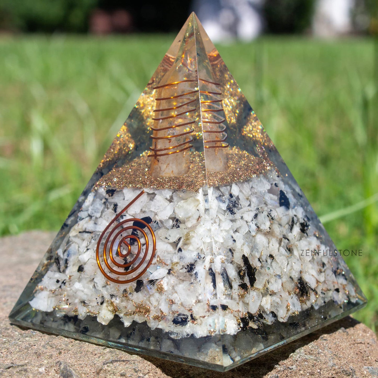 Selenite Orgonite Pyramid for Clarity, Emotional Healing, Spiritual Connection | Orgonite orgone pyramids with Copper Coil and Crystal Quartz for Chakra Protection (Selenite)