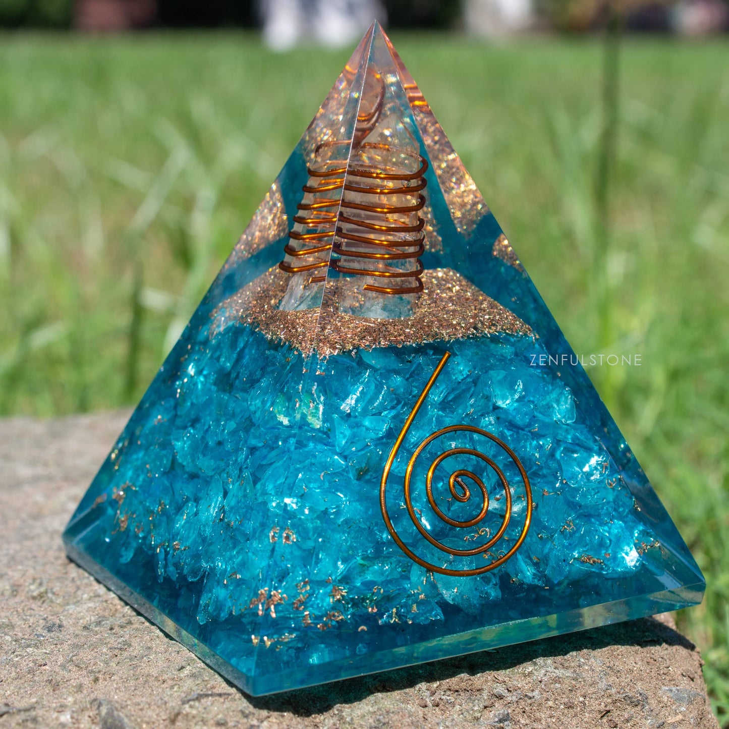 Selenite Orgonite Pyramid for Clarity, Emotional Healing, Spiritual Connection | Orgonite orgone pyramids with Copper Coil and Crystal Quartz for Chakra Protection (Selenite)