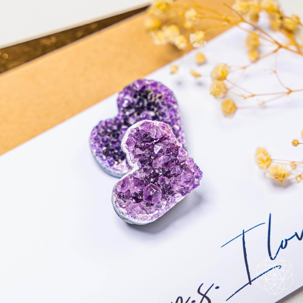 uruguayan-amethyst-love-heart-cluster-premium-quality