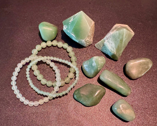 Green Aventurine Crystal: Meanings, Healing & Chakra Guide 2026 - Ethereal Essentials
