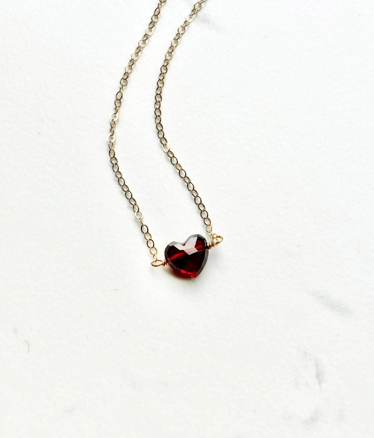 Garnet Heart Necklace | Minimalist Design Richau & Co by Studio Richau