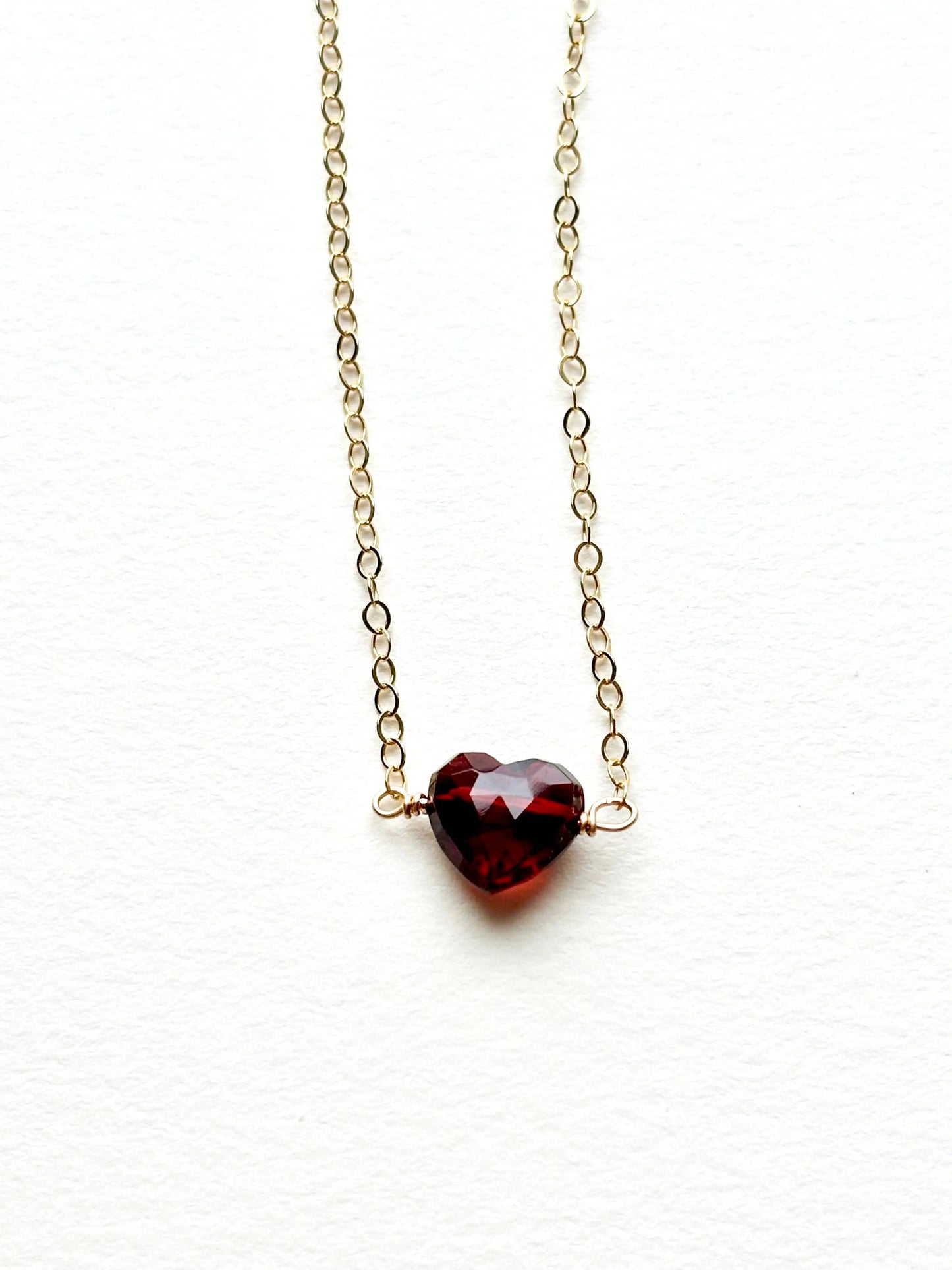 Garnet Heart Necklace | Minimalist Design Richau & Co by Studio Richau
