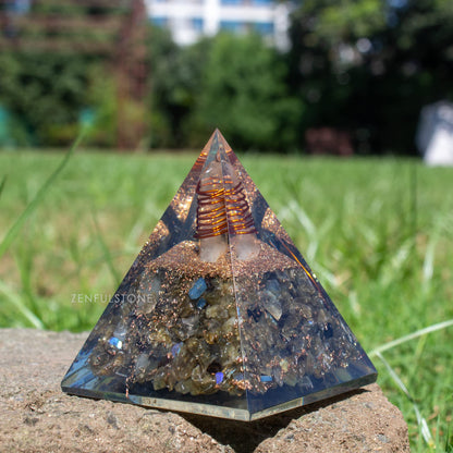 Selenite Orgonite Pyramid for Clarity, Emotional Healing, Spiritual Connection | Orgonite orgone pyramids with Copper Coil and Crystal Quartz for Chakra Protection (Selenite)