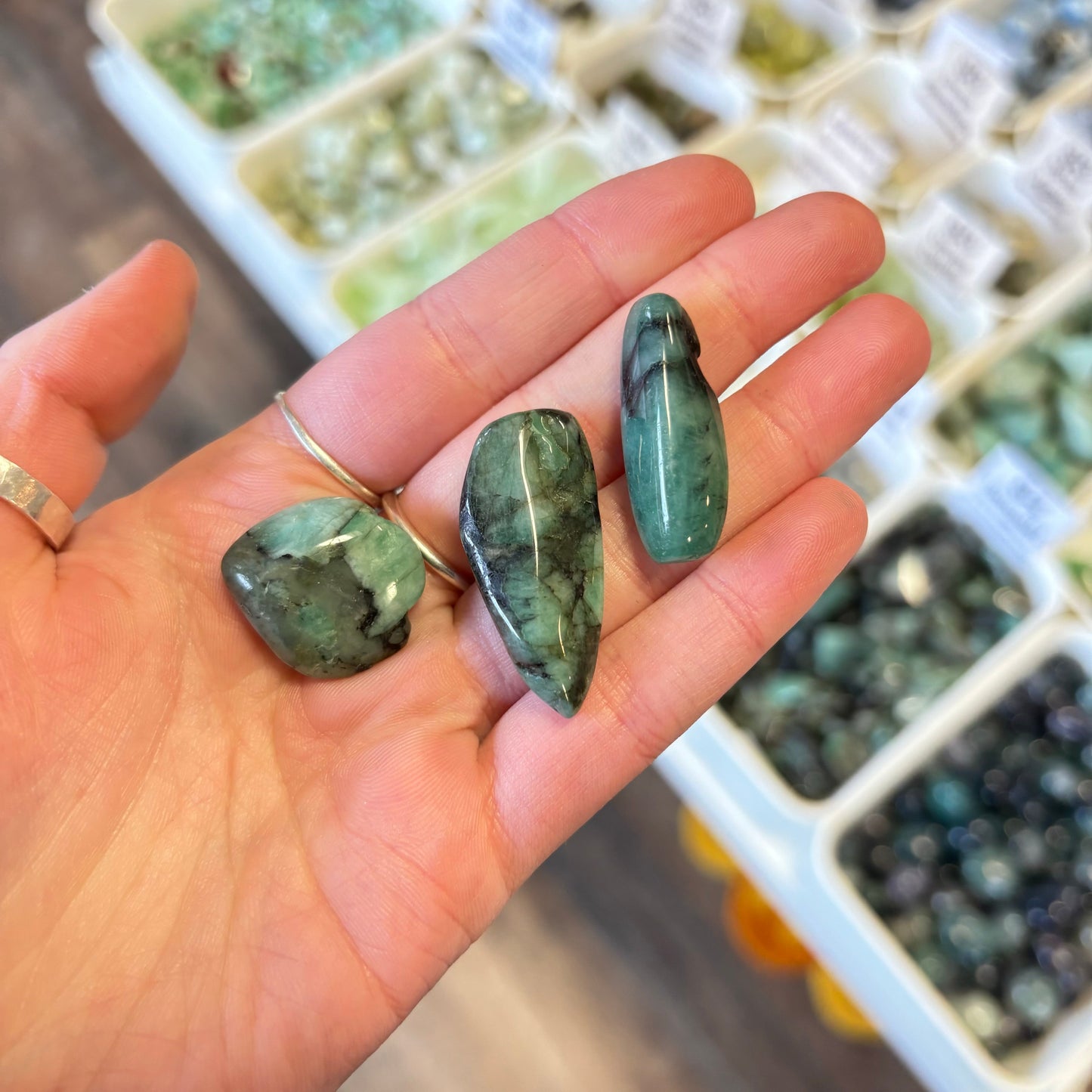 Emerald (Unconditional Love & Forgiveness) Tumbled Pocket Stone