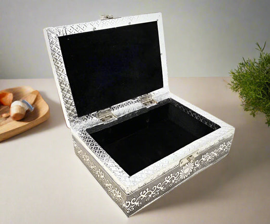 Chakra Box Silver