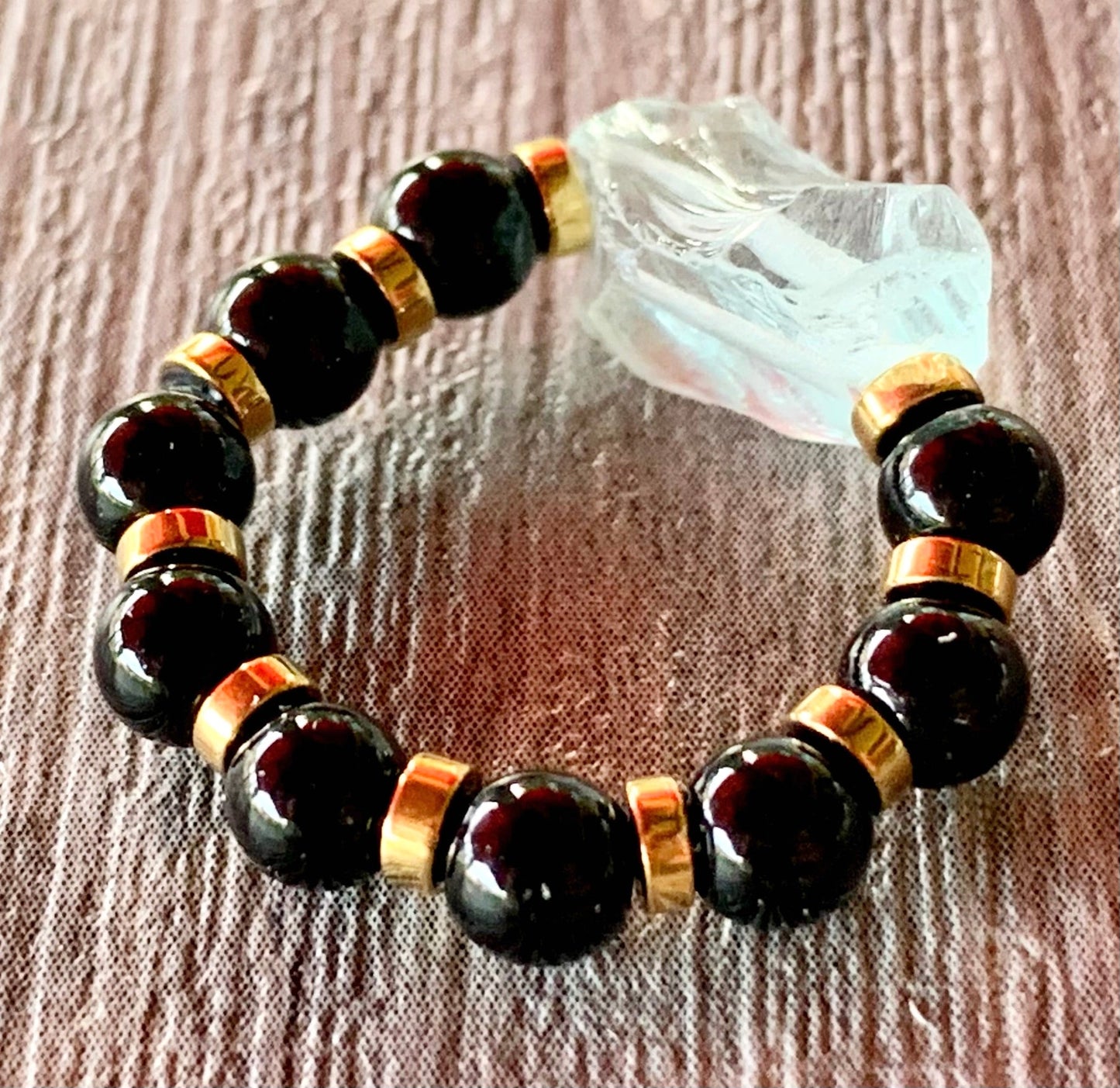 Zaida Handmade Light Blue Topaz, Black Tourmaline, and Gold Hematite Expandable Ring