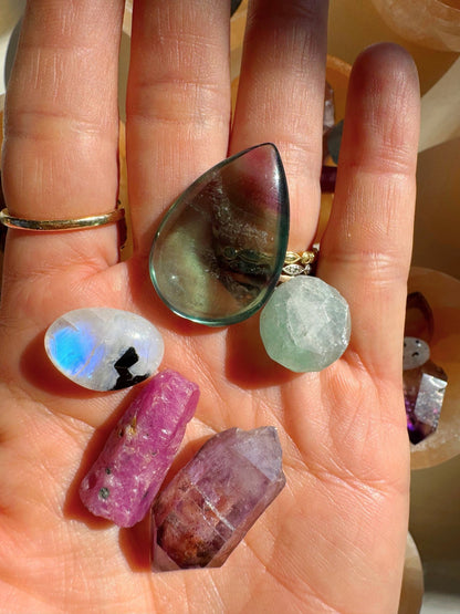 Creative Crystal Energy Gems Set - Ethereal Essentials