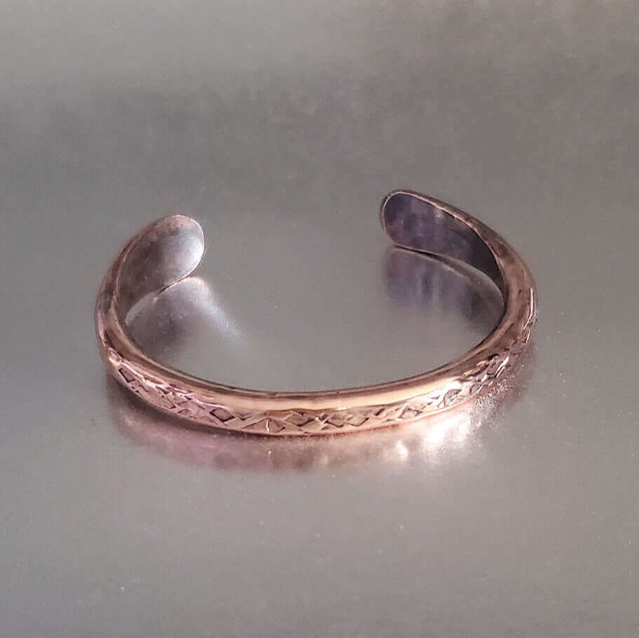 Handmade 2 ounce 6 Gauge Copper Hammered BIGGA Bangle - Ethereal Essentials