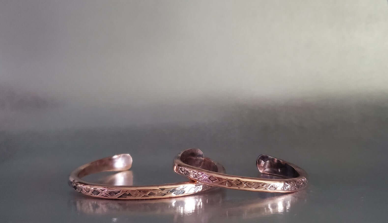 Handmade 2 ounce 6 Gauge Copper Hammered BIGGA Bangle - Ethereal Essentials