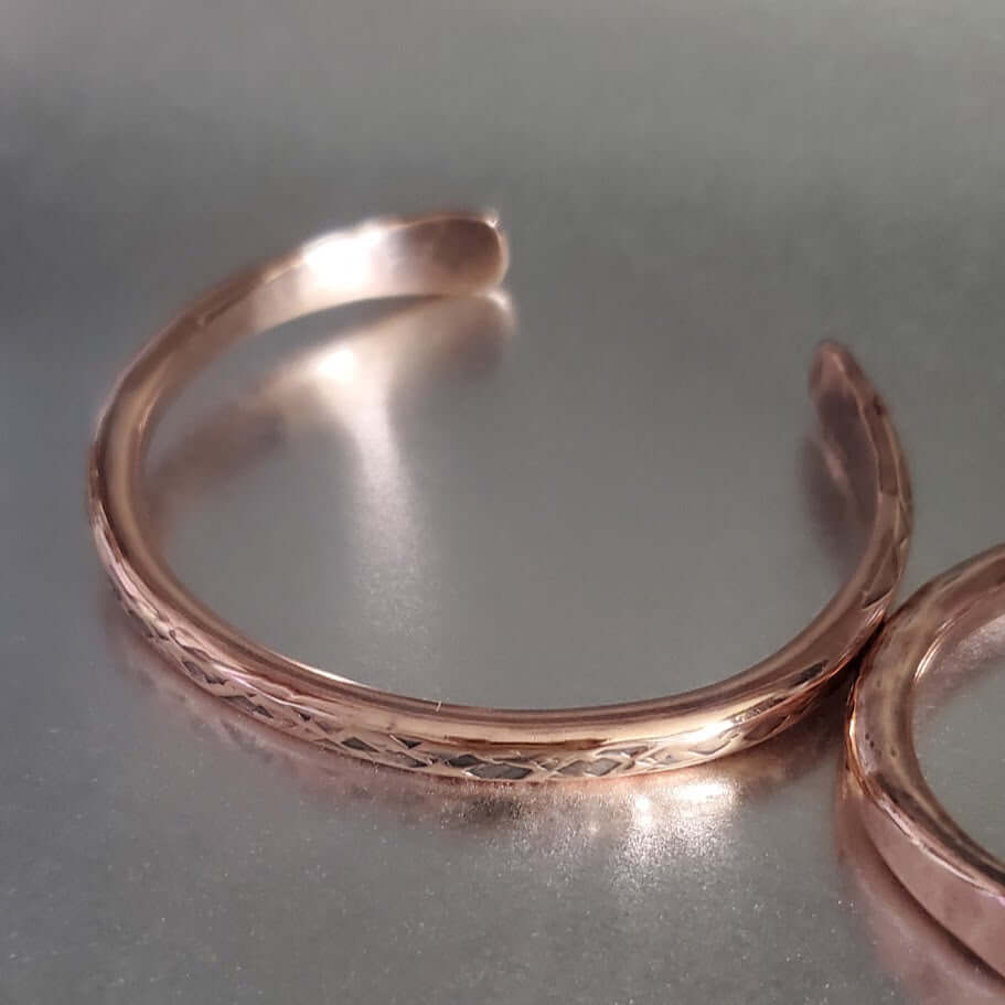 Handmade 2 ounce 6 Gauge Copper Hammered BIGGA Bangle - Ethereal Essentials