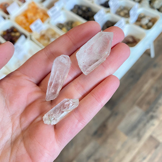 Clear Quartz (Amplification) Rough Pocket Stone