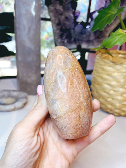 Peach Moonstone Freeform - Ethereal Essentials
