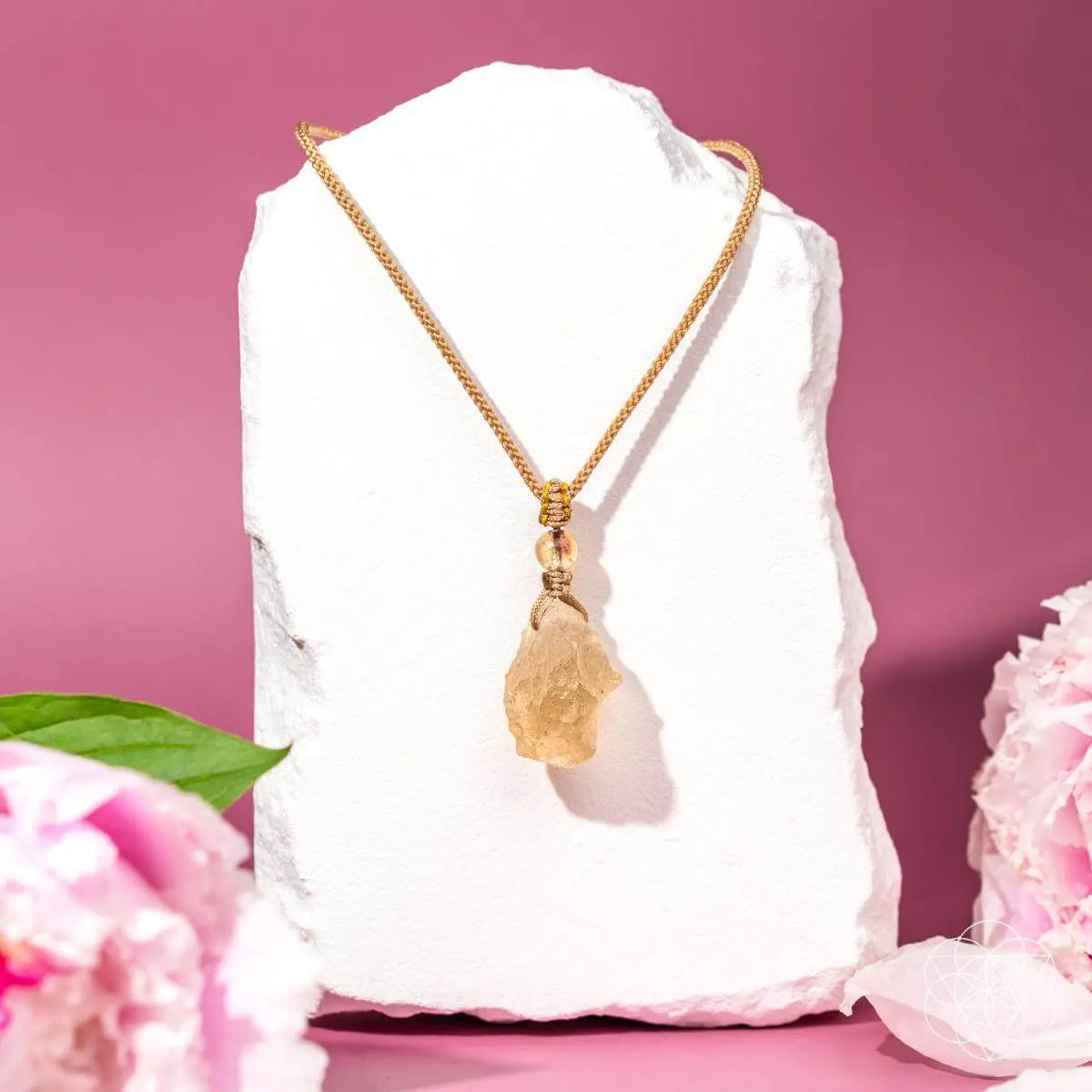 The Destiny Relic – Libyan Desert Glass Pendant Conscious Items